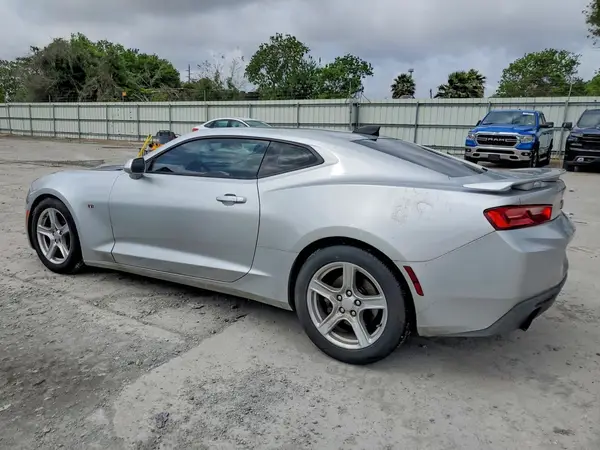 1G1FB1RX6H0166411 2017 CHEVROLET CAMARO - Image 2