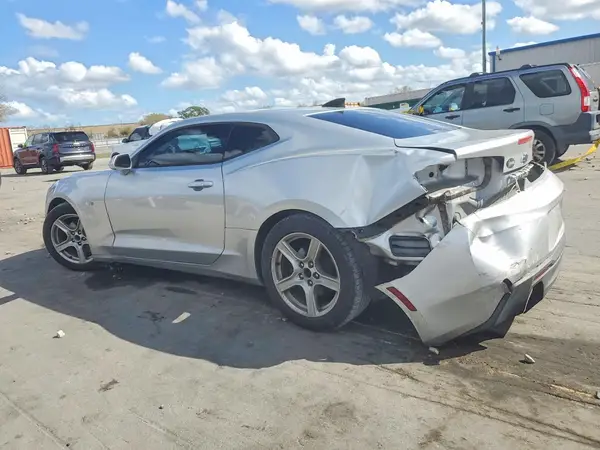 1G1FB1RX6H0173309 2017 CHEVROLET CAMARO - Image 2