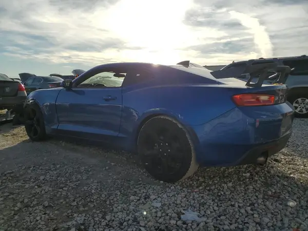 1G1FB1RX6H0213632 2017 CHEVROLET CAMARO - Image 2