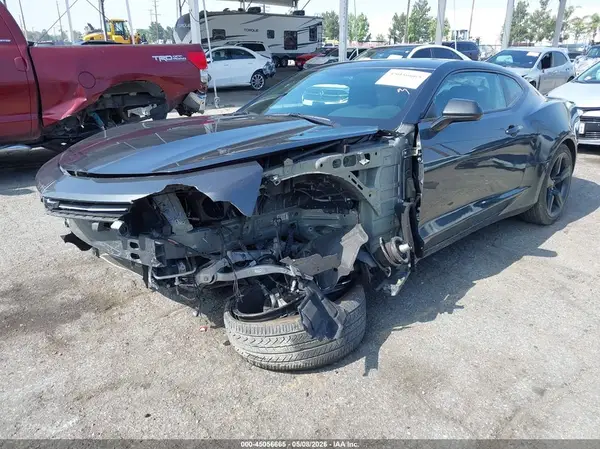 1G1FB1RX6J0142017 2018 CHEVROLET CAMARO - Image 2