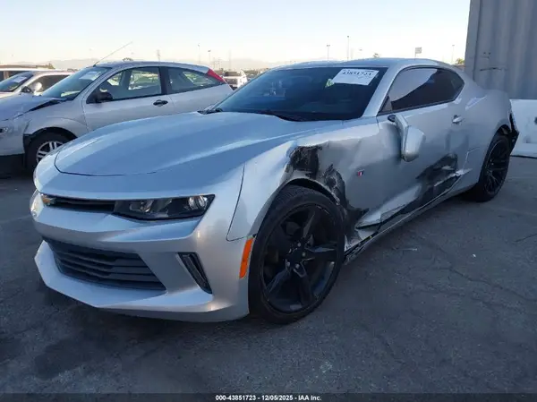 1G1FB1RX6J0146021 2018 CHEVROLET CAMARO - Image 2
