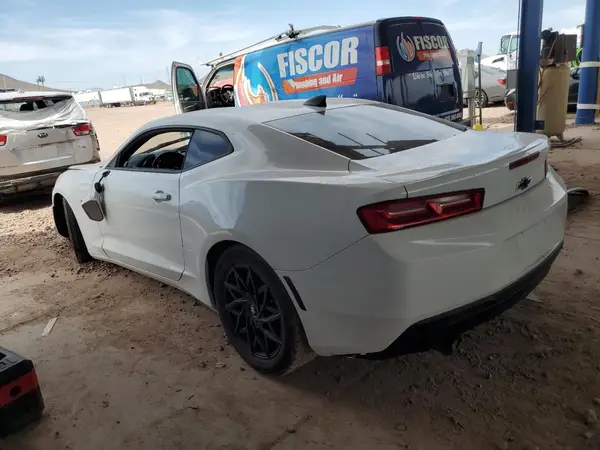 1G1FB1RX6J0190777 2018 CHEVROLET CAMARO - Image 2
