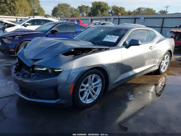 1G1FB1RX6K0128300 2019 CHEVROLET CAMARO - Image 2