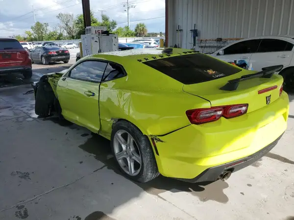 1G1FB1RX6M0130857 2021 CHEVROLET CAMARO - Image 2
