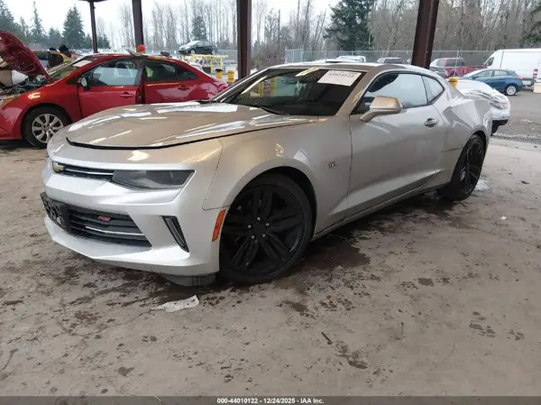 1G1FB1RX7J0107423 2018 CHEVROLET CAMARO - Image 2