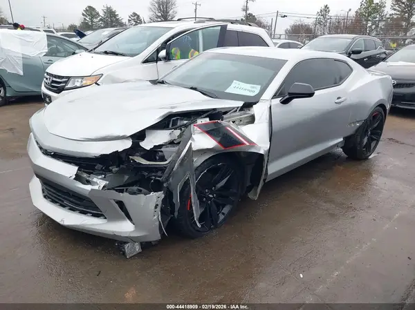 1G1FB1RX7J0118552 2018 CHEVROLET CAMARO - Image 2