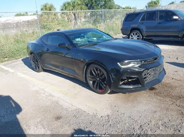 1G1FB1RX7J0122214 2018 CHEVROLET CAMARO - Image 1