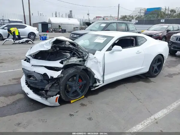 1G1FB1RX7J0146786 2018 CHEVROLET CAMARO - Image 2