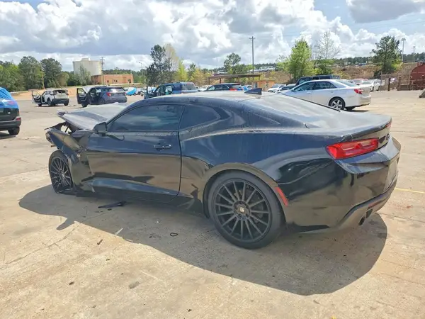 1G1FB1RX7J0147100 2018 CHEVROLET CAMARO - Image 2