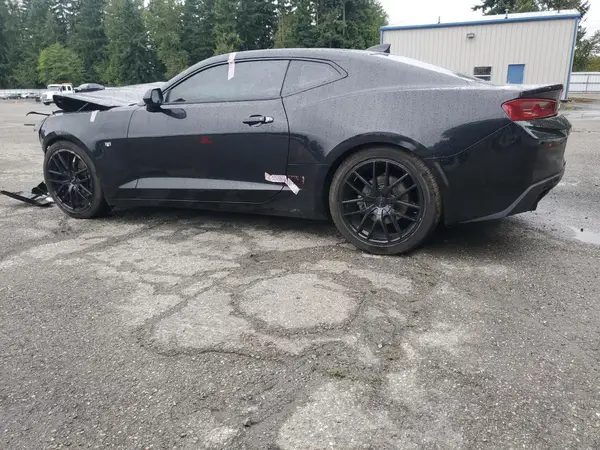 1G1FB1RX7J0159781 2018 CHEVROLET CAMARO - Image 2