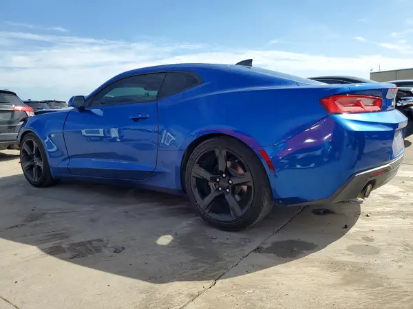 1G1FB1RX7J0173633 2018 CHEVROLET CAMARO - Image 2