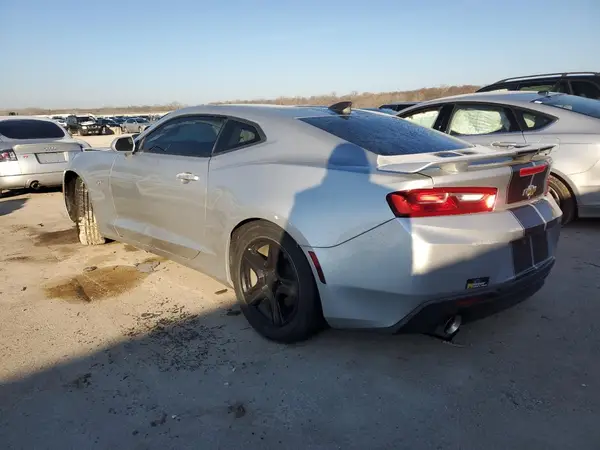 1G1FB1RX7J0188357 2018 CHEVROLET CAMARO - Image 2