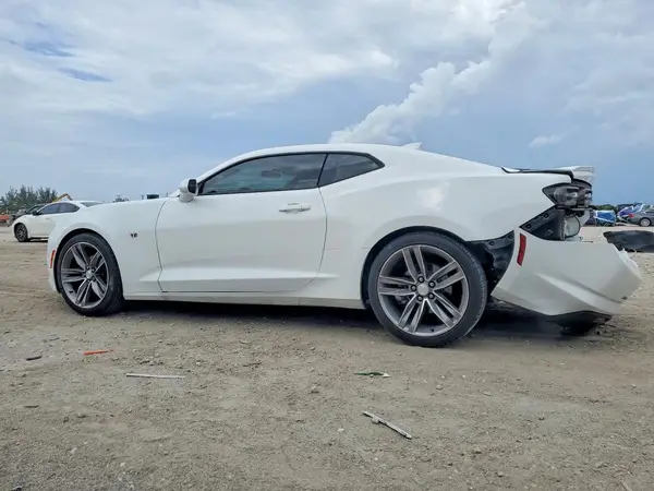 1G1FB1RX7K0116723 2019 CHEVROLET CAMARO - Image 2