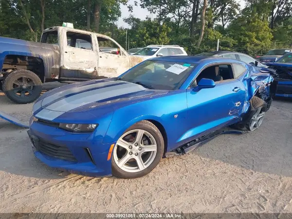 1G1FB1RX8H0108638 2017 CHEVROLET CAMARO - Image 2