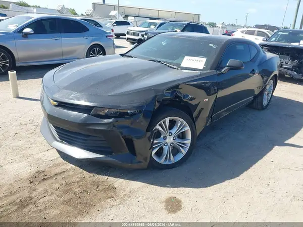 1G1FB1RX8H0135063 2017 CHEVROLET CAMARO - Image 2