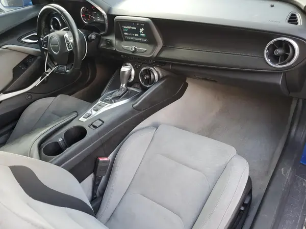 1G1FB1RX8H0153093 2017 CHEVROLET CAMARO - Image 8