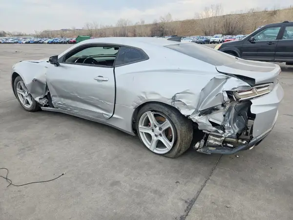 1G1FB1RX8H0173120 2017 CHEVROLET CAMARO - Image 2