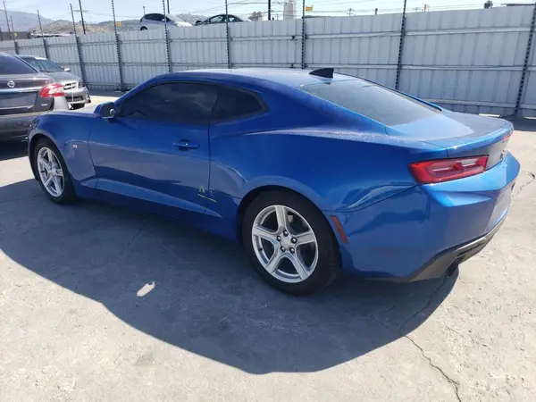 1G1FB1RX8H0181668 2017 CHEVROLET CAMARO - Image 2
