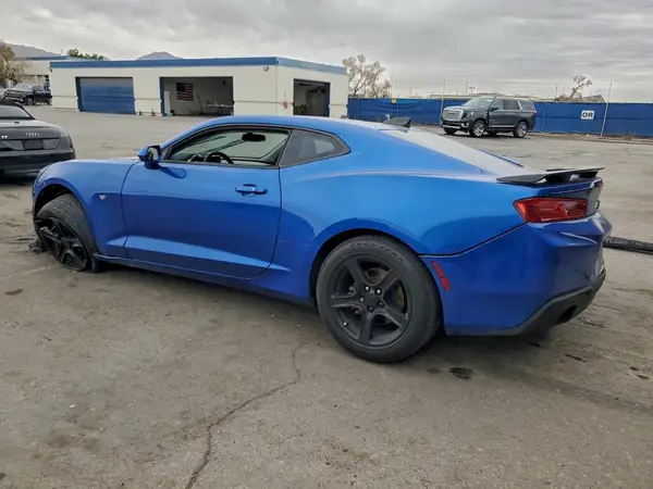 1G1FB1RX8H0188684 2017 CHEVROLET CAMARO - Image 2