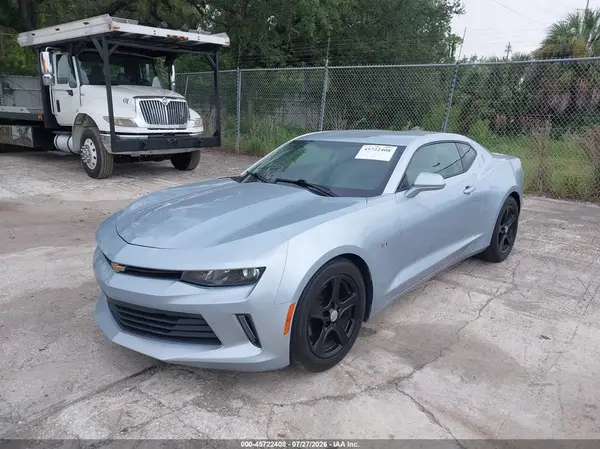 1G1FB1RX8H0209145 2017 CHEVROLET CAMARO - Image 2