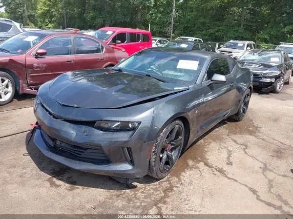 1G1FB1RX8H0211431 2017 CHEVROLET CAMARO - Image 2