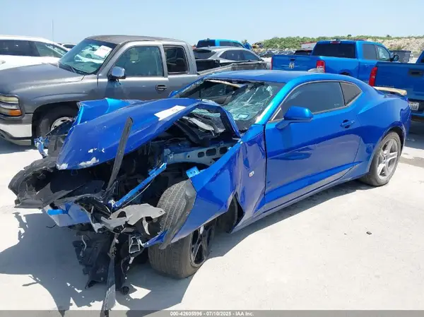 1G1FB1RX8J0144190 2018 CHEVROLET CAMARO - Image 2