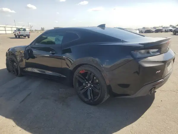 1G1FB1RX8J0182518 2018 CHEVROLET CAMARO - Image 2