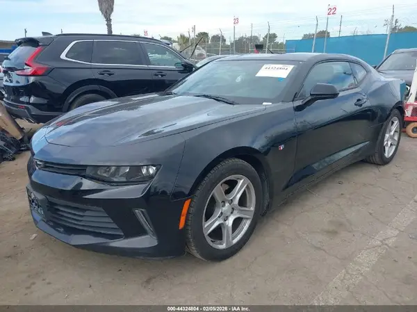 1G1FB1RX8J0183961 2018 CHEVROLET CAMARO - Image 2