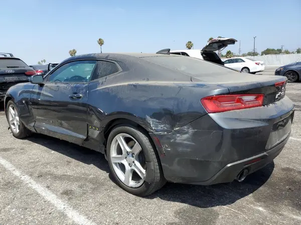 1G1FB1RX8J0190828 2018 CHEVROLET CAMARO - Image 2