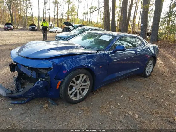 1G1FB1RX8K0155059 2019 CHEVROLET CAMARO - Image 2