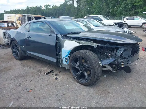 1G1FB1RX8M0104325 2021 CHEVROLET CAMARO - Image 1