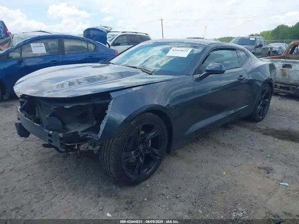 1G1FB1RX8M0104325 2021 CHEVROLET CAMARO - Image 2