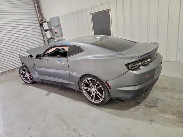1G1FB1RX8M0115003 2021 CHEVROLET CAMARO - Image 2