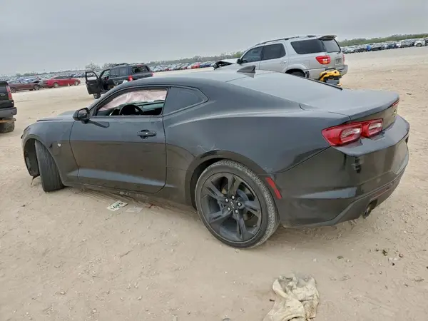 1G1FB1RX8N0113737 2022 CHEVROLET CAMARO - Image 2
