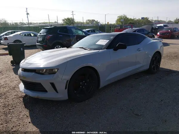 1G1FB1RX9H0102282 2017 CHEVROLET CAMARO - Image 2
