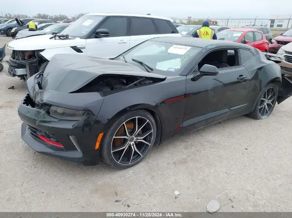 1G1FB1RX9H0189343 2017 CHEVROLET CAMARO - Image 2