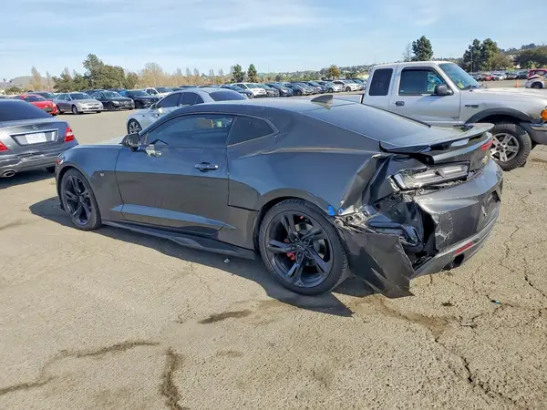 1G1FB1RX9J0136745 2018 CHEVROLET CAMARO - Image 2