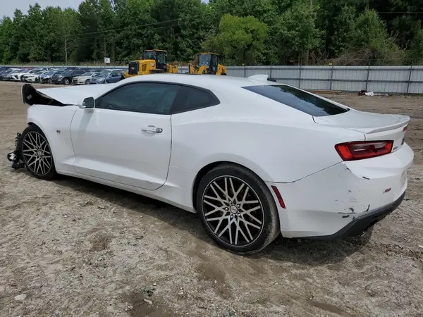 1G1FB1RX9J0163864 2018 CHEVROLET CAMARO - Image 2