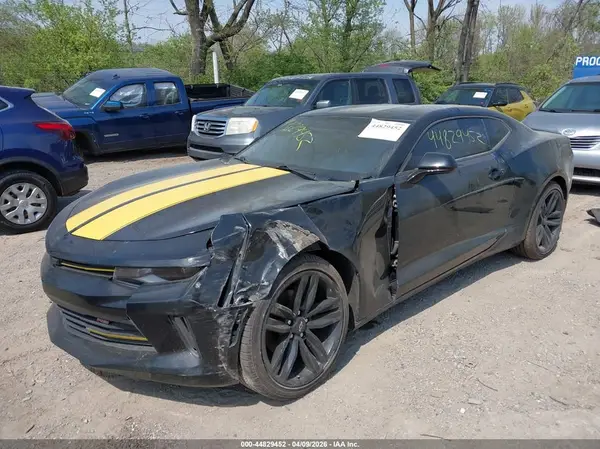 1G1FB1RXXG0187373 2016 CHEVROLET CAMARO - Image 2