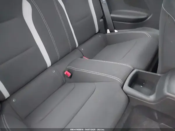1G1FB1RXXH0102226 2017 CHEVROLET CAMARO - Image 8