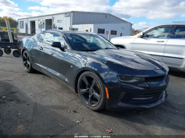 1G1FB1RXXJ0110638 2018 CHEVROLET CAMARO - Image 1
