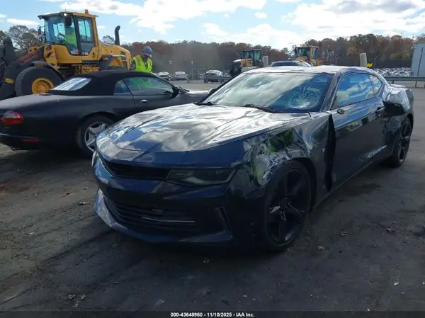 1G1FB1RXXJ0110638 2018 CHEVROLET CAMARO - Image 2