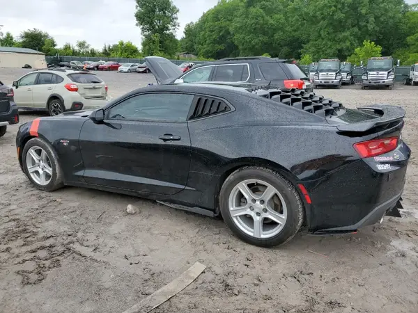1G1FB1RXXJ0191138 2018 CHEVROLET CAMARO - Image 2