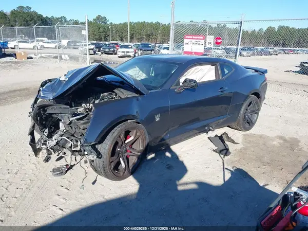 1G1FB1RXXK0107496 2019 CHEVROLET CAMARO - Image 2