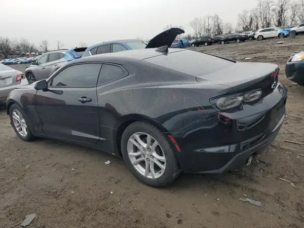 1G1FB1RXXK0135797 2019 CHEVROLET CAMARO - Image 2
