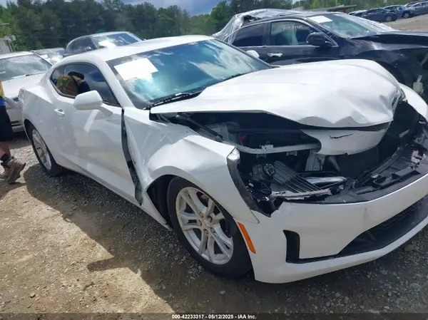 1G1FB1RXXK0158125 2019 CHEVROLET CAMARO - Image 1