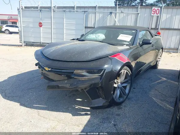 1G1FB3DS0J0142697 2018 CHEVROLET CAMARO - Image 2