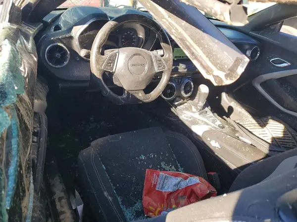 1G1FB3DS0J0167034 2018 CHEVROLET CAMARO - Image 8