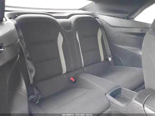 1G1FB3DS0K0118577 2019 CHEVROLET CAMARO - Image 8
