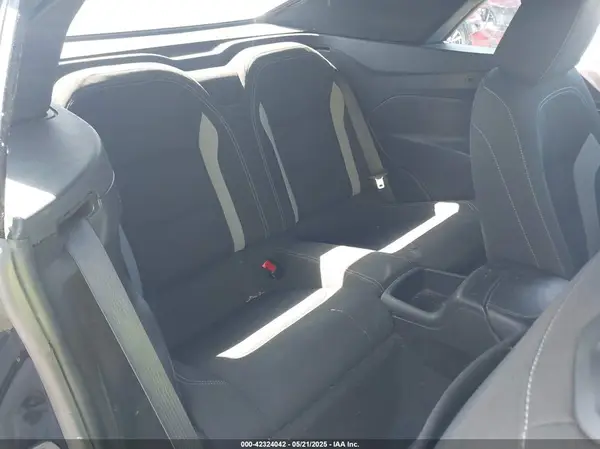 1G1FB3DS0K0153684 2019 CHEVROLET CAMARO - Image 8